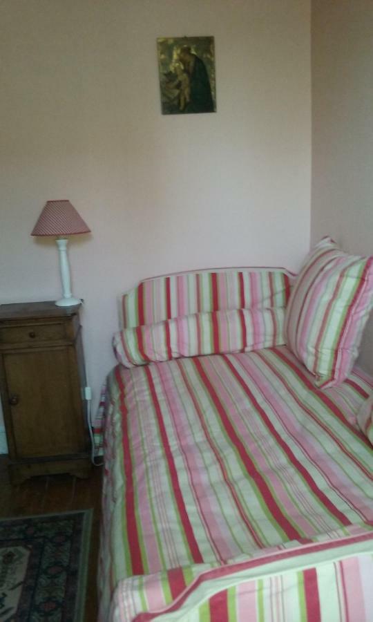 Bed and Breakfast La Tour De Lavalette Angoulême Exterior foto